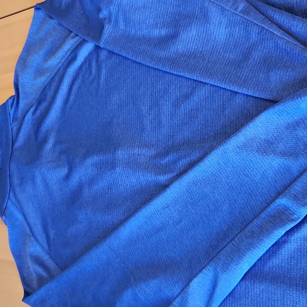 Columbia 1/4 Zip Pullover - Picture 6 of 7